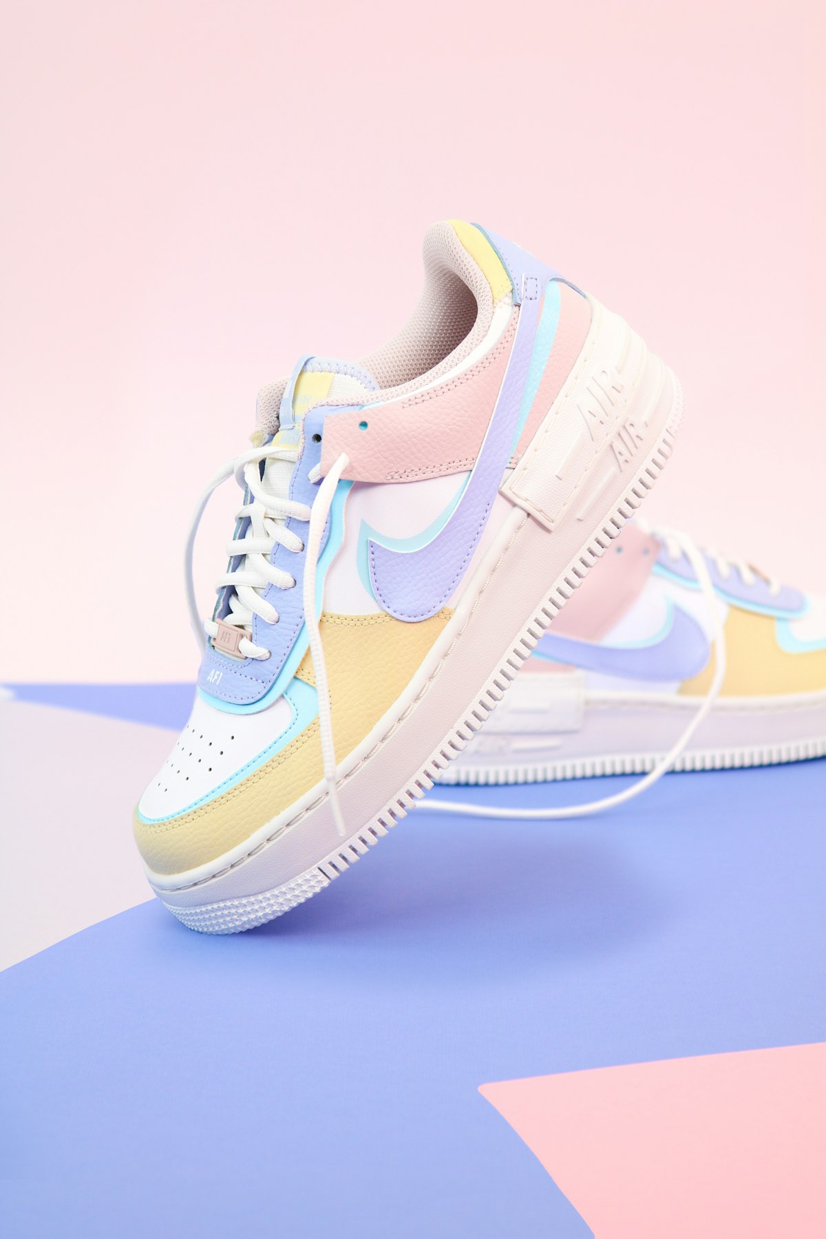 Nike Air Force 1 Shadow in pastel multi